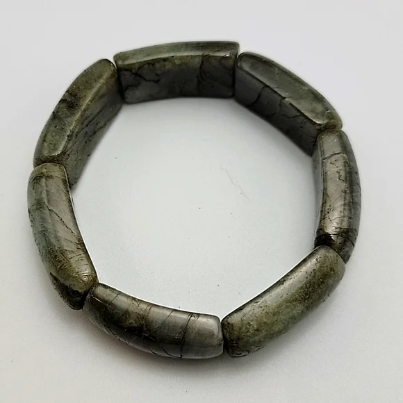 16*9*27.7mm Natural Labradorite Rainbow Light Crystal Gemstone Bracelet Unisex - Picture 6 of 7